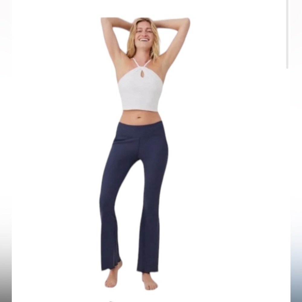 Outdoor Voices Ribbed Kick Flare Pants in Dark Sky (XXS)